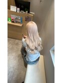 ブランド系のホワイトベージュ