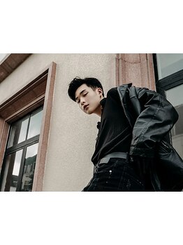 【メンズアイブロウ専門店】プロの技術で好印象な仕上がりに！自分ではできない本格ケアを実感★