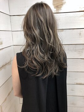 ハーツ(Heart's) 白髪ぼかし脱白髪染め似合わせロングレイヤー40代50代60代♪