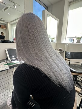 カラ ヘアーサロン(Kala Hair Salon) ハイライトバレイヤージュダブルカラーケアブリーチ20代30代40代