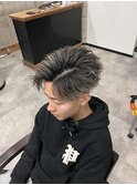 メンズパーマホワイトメッシュフェザーショート