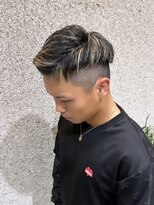 ベルフェミンミエル 【anri】ブリーチ抜きっぱなしでつくる無造作ハイトーン