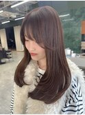 レイヤーカット 重ためロングレイヤー ワンカール 流し前髪