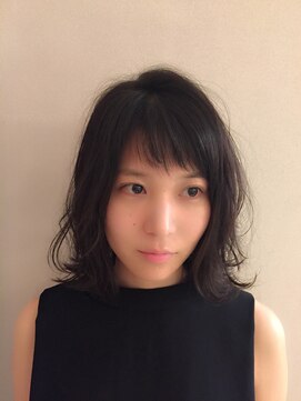 ロンド 銀座(Lond) 【Lond 中野 千帆】大人可愛いショートバング×外ハネスタイル