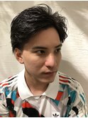 サイドパートヘア  担当  菊池健一郎