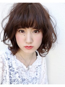 イソラブル(ISOLA-blu) 【ふんわり可愛い】ミルクティーベージュ×ゆるふわボブ