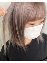 ガルボ ヘアー(garbo hair) #ボブ#ベージュ#前髪#ケアブリーチ#透明感カラー