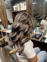 ラフ(LAFF)&nbsp;#黒髪#ボブルフ#ネビージュ#小顔#ワンレン