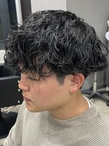 フイ 代々木(Hui)&nbsp;メンズ/アップバング/ツーブロックマッシュ/束感ショート波巻き