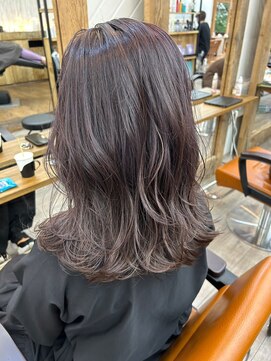 ナンバー アンフィール 渋谷(N° anfeel) レイヤーロンググレーベージュラベンダーアッシュゆる巻ウェーブ