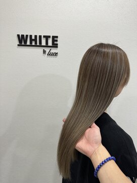 アンダーバーホワイト 西宮店(_WHITE) 髪質改善トリートメント　外国人風ハイライトカラー　イルミナ