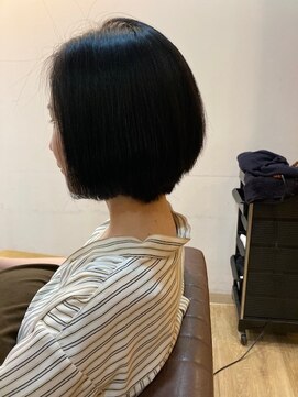 グランバイ アトリエドングリ(Grand × AtlierDonguri) お客様髪質改善データ1326(梅雨前縮毛矯正)