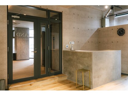 ランド 西宮店(LAND)の写真