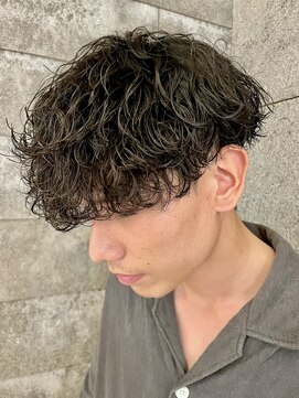 ニアウ 伊勢崎連取店(Niau) メンズマッシュ波巻きスパイラルパーマメンズパーマ