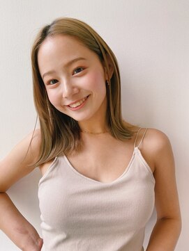 ゲーム 原宿店(GAME) 前髪なし/ダブルカラー/ベージュ/ミディアム/切りっぱなし