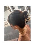 ミディアムでもアップスタイルに♪