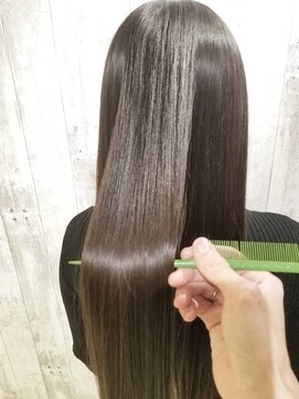 エヌプラスリタ 近鉄八尾(N+lita) 酸性矯正とハリウッドトリートメント