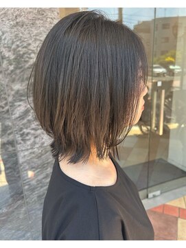 トリート 八千代緑が丘店(TREAT) くびれレイヤー×ソフトグレージュ_八千代緑が丘駅