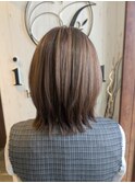 白髪を活かした明るめデザイン♪