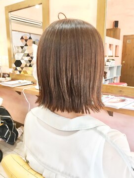 ルパラディー (le paradis) 切りっぱなしボブ