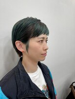 クリア(Clear)&nbsp;ダークグリーンカラー×ショートヘア