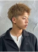 山川　綾也