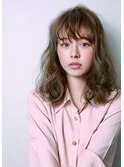 グレージュカラーとふわふわパーマで女子力UP☆
