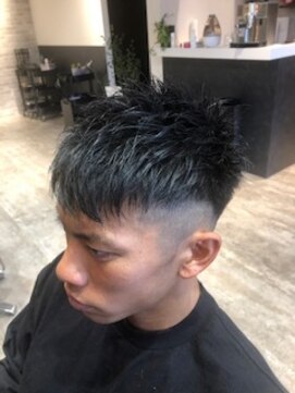 アレグラ(alegra) 攻め込み刈り上げ