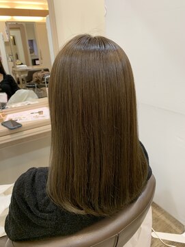 アルターリール(aL ter Rire) ハニーグレージュ