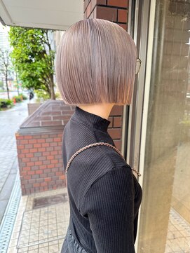ハマモト 切りっぱなしボブ/シルバーベージュ