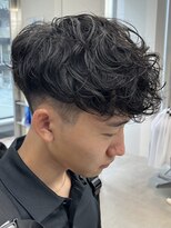 フィフス 天神大名(fifth) スペインカールパーマメンズカットメンズパーマツーブロック眉毛