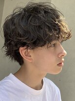 エリマ  茅ヶ崎(elima)&nbsp;波巻きスパイラルパーマツイストスパイラルパーマメンズマッシュ