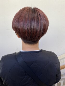 モリオ フロム ロンドン 成増店 【morio成増/一戸】ハンサムショートカシスレッドカラー