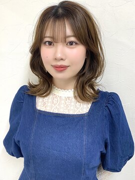 クレム 博多駅店(ChLem) 伸ばしかけミディアム　レイヤー　くびれ巻き　博多美容室