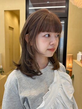 スニュウ(snuw) レイヤーボブマロンベージュミルクティカラー