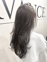 アヴァンス 神戸元町店(AVANCE.) レイヤースタイルでダークトーンも軽やかに♪