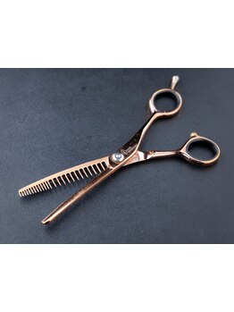 《ヘアリセッター》で生え癖を修正◇一人一人に合わせた施術で、扱いやすい理想の髪質に♪