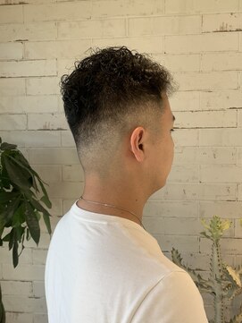ラフヘアーアンドライフ 所沢東口店(LAF Hair&Life) フェードパーマ