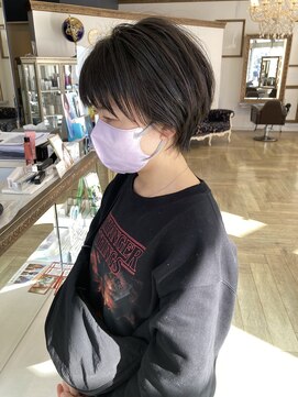 コワファースト 大分(COIFF1RST) 耳かけショート