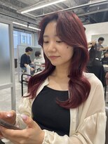 キートス(Kiitos)&nbsp;韓国レイヤー暖色カラーレッドカラーくびれ巻き