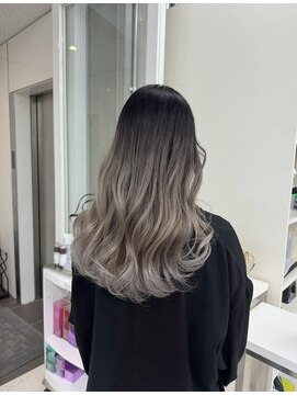 アライブ ハラジュク(ALIVE harajuku) 【ALIVE yu-ki 私にしかできないバレイヤージュ】