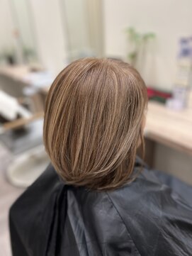 ソイルアヴェダ ららぽーと沼津店(SoilAVEDA) 白髪ぼかしハイライト