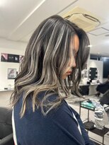 キング(K!ng)&nbsp;縮毛矯正髪質改善ハイライトレイヤーカット枚方美容室エクステ