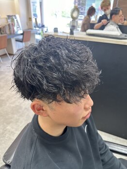 フリーゼアコマキ(FRISEUR)の写真/【夙川】幅広い年代のメンズから支持を集める《FRISEUR》お悩みや理想に合わせて最適なスタイルをご提案◎