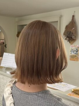 エクファ ヘア リゾート 大津 瀬田店(ex-fa hair resort) イメチェン/ホワイトブロンド/外ハネボブ/美髪/大津/瀬田