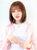 ふわっとまとまるワンカールボブにシースルーバング
