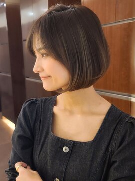 ビュートリアム 青山(BEAUTRIUM) ショートボブ小顔カット大人ヘア髪質改善30代40代50代表参道青山