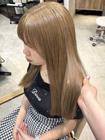 ディッセンバー 伊勢崎(December) レイヤーカット/グレージュ/レイヤーボブ/ミルクティーベージュ
