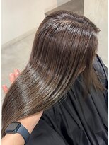 フリーク(FLEEK) 白髪ぼかしハイライト