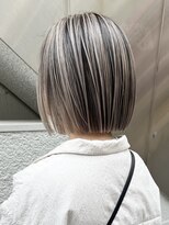 ヨッカ(YOCCA)&nbsp;バレイヤージュ　ボブ